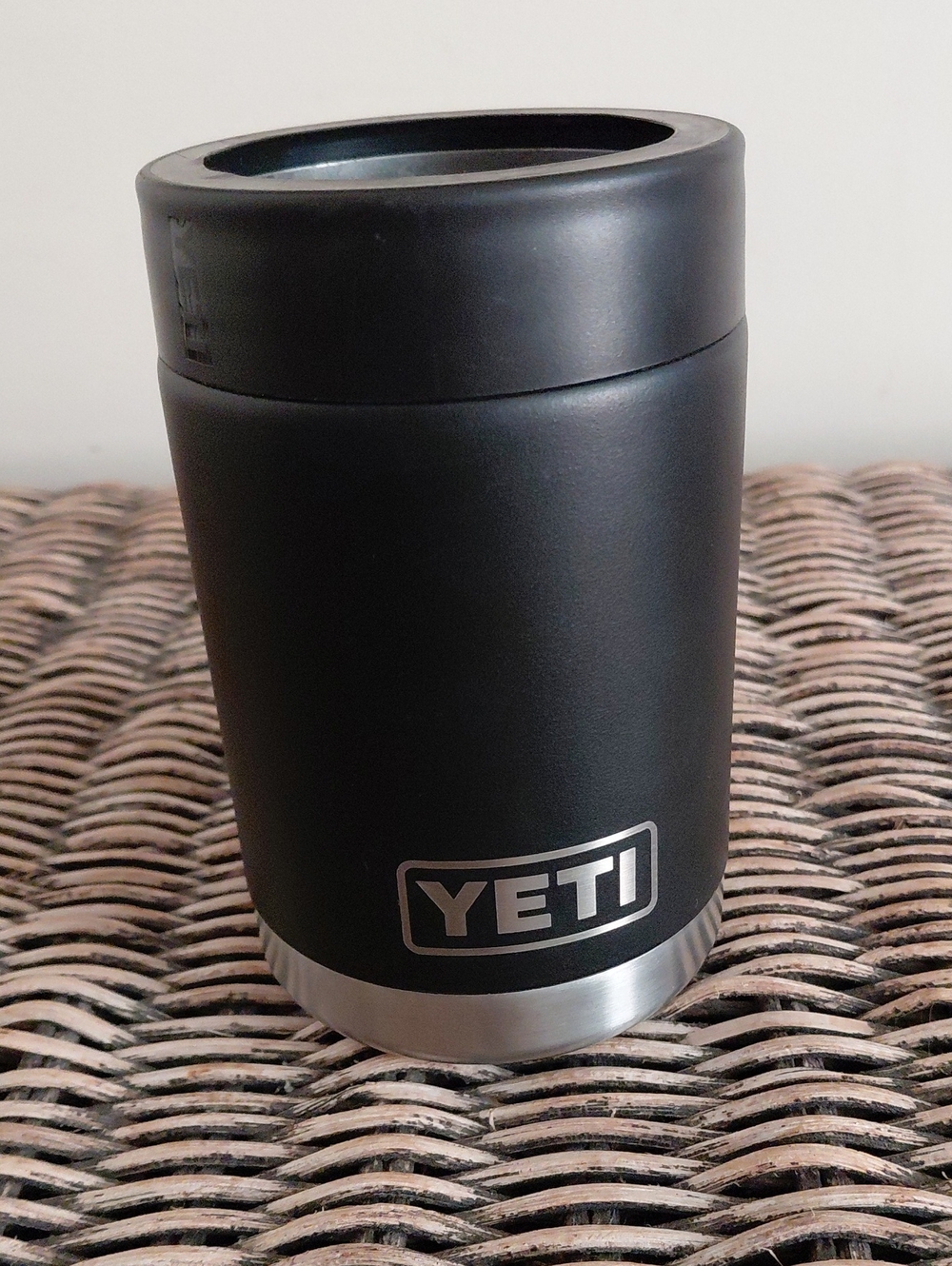 YETI Rambler Colster